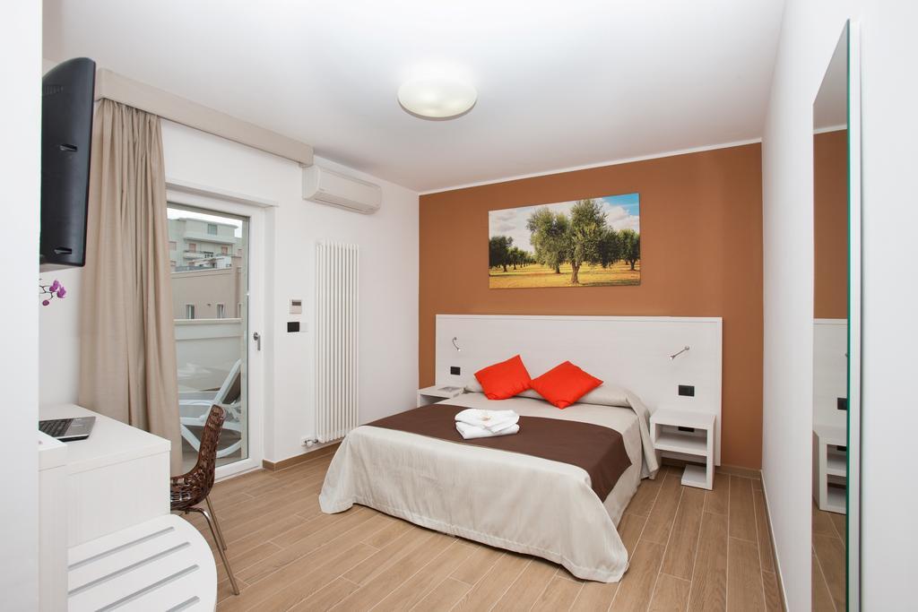 Bed and Breakfast La Casa Del Turista à Gallipoli Extérieur photo
